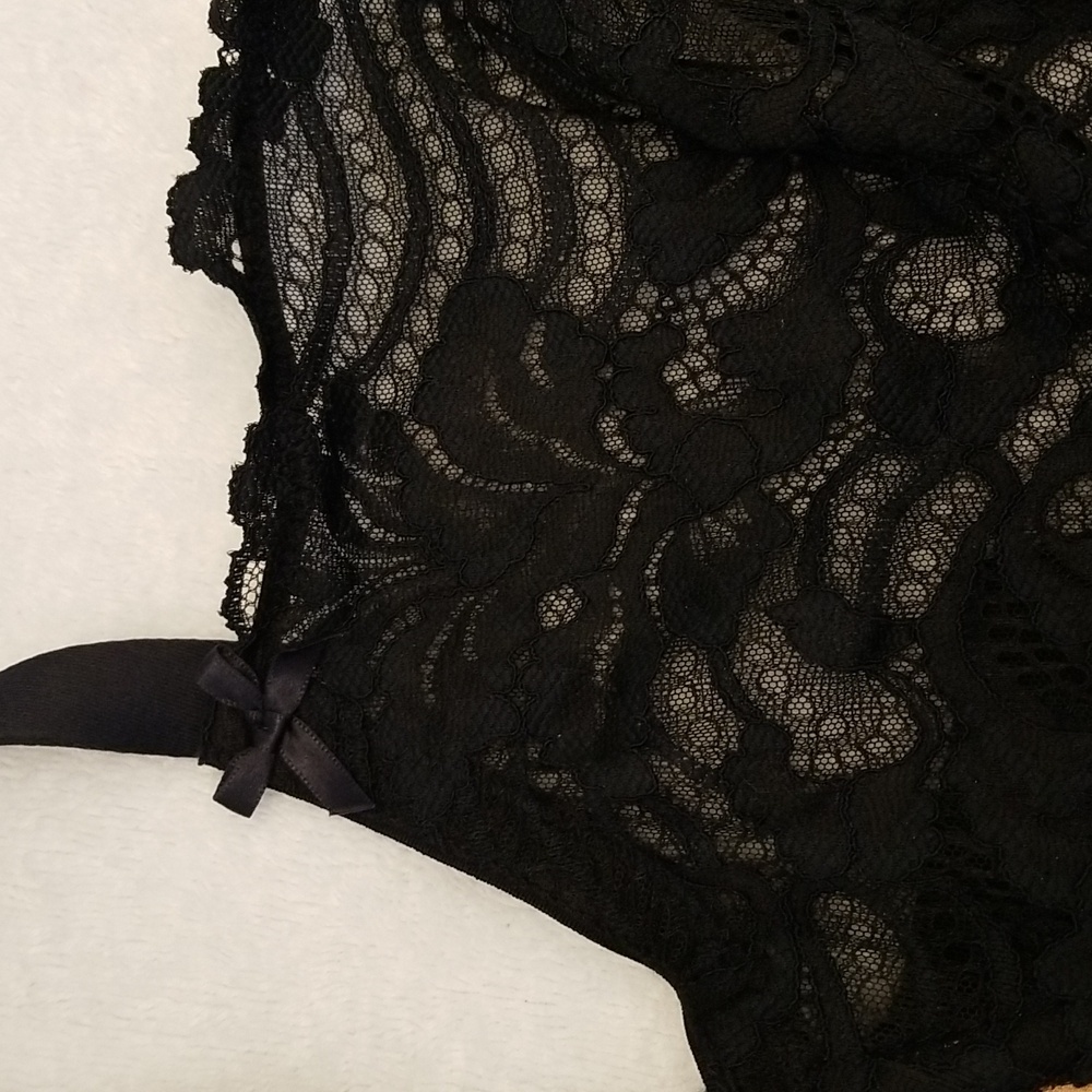 Cacique 38H Unlined Balconette - Picture 9 of 10